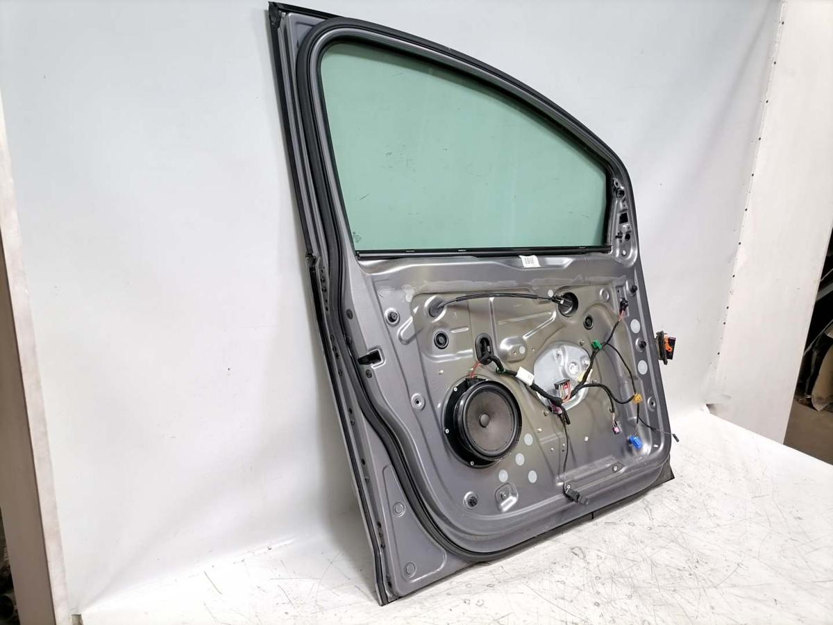 VW Golf Plus 2 original T&uuml;r vorn links LA7T United Grey Rohbau Bj.2009